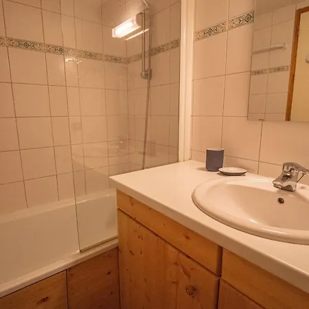 Duplex 4 Pieces Au Pied Des Pistes, 10 Pers, - Fr-1-356-289 *